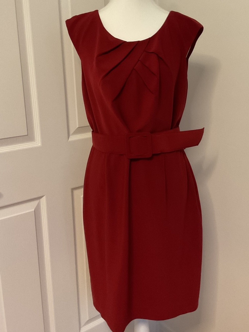 ⭐️Adrianna Papell Cap Sleeved Belted Cocktail dress / Party dress - size 14